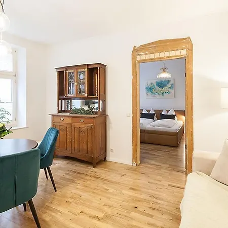 Stilvoll & Ruhig - Zentrale Top-lage - King Bett Appartement